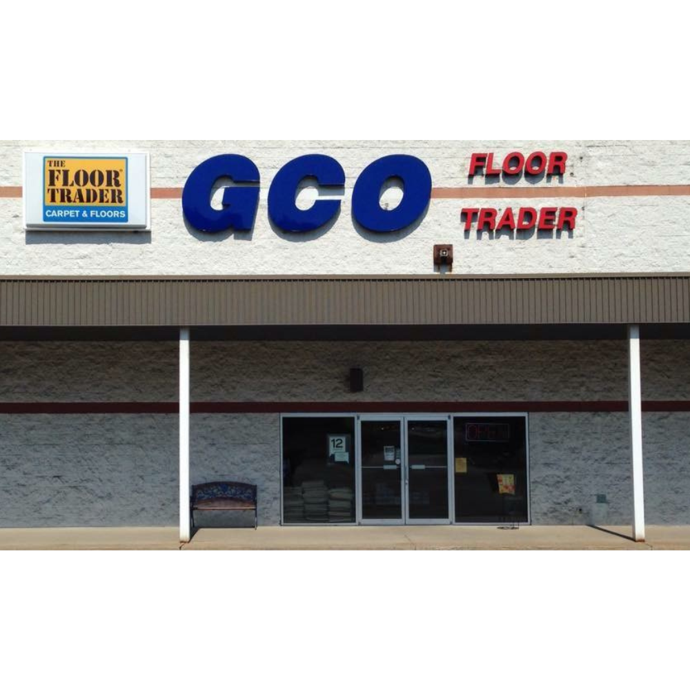 Outside view of floor trader showroom